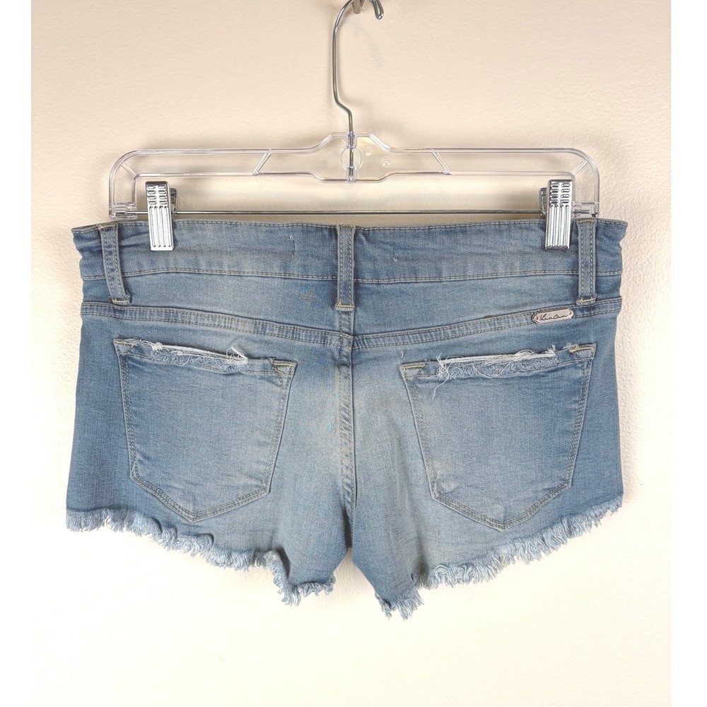 Kancan Estilo Distressed Denim Shorts Women's Small Light Wash Frayed Hem NWT - Picture 2 of 4